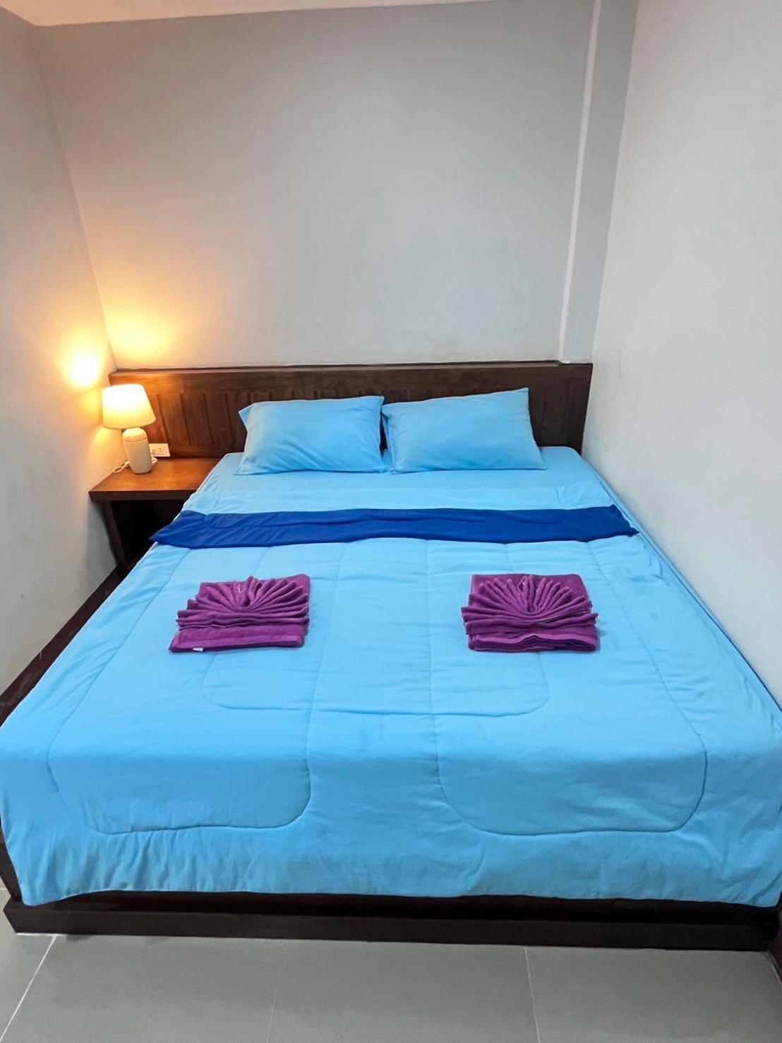 Tanyaporn House Hotel Хаад Рин Екстериор снимка